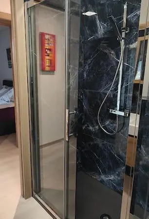 Premium A Salins Lägenhet *